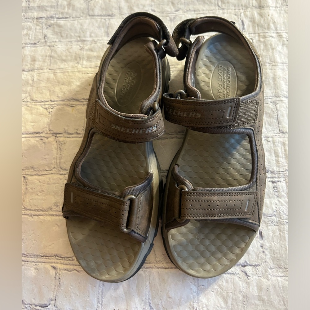 SKECHERS MEN’S TRESMEN GAROSPORT BROWN SANDALS 204105 NON LEATHER SIZE US10